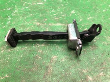 Обмежувач дверей задн. HYUNDAI SONATA LF 2014-