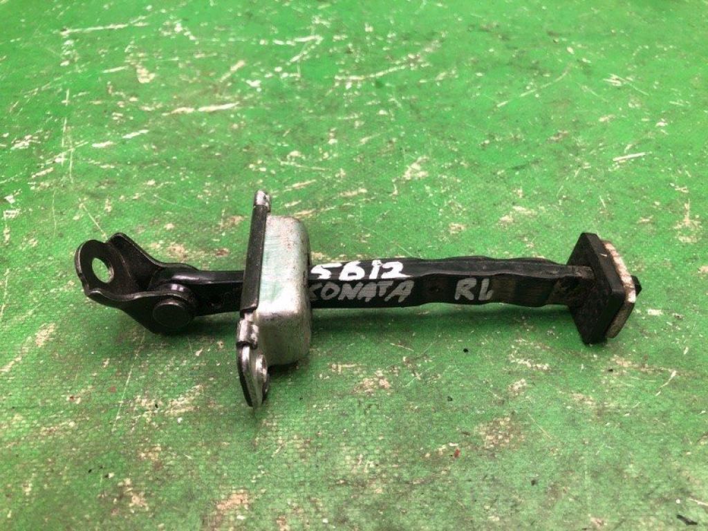 79480-C1010 | Обмежувач дверей задн. HYUNDAI SONATA LF 2014-