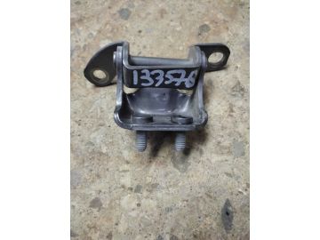 Петля двері верхня задн. лів. TOYOTA MATRIX 02-08