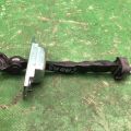68610-06091 | Ограничитель двери передн. TOYOTA CAMRY 55 14-17 - Превью 2
