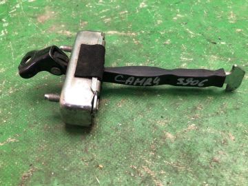 Обмежувач дверей задн. TOYOTA CAMRY 55 14-17