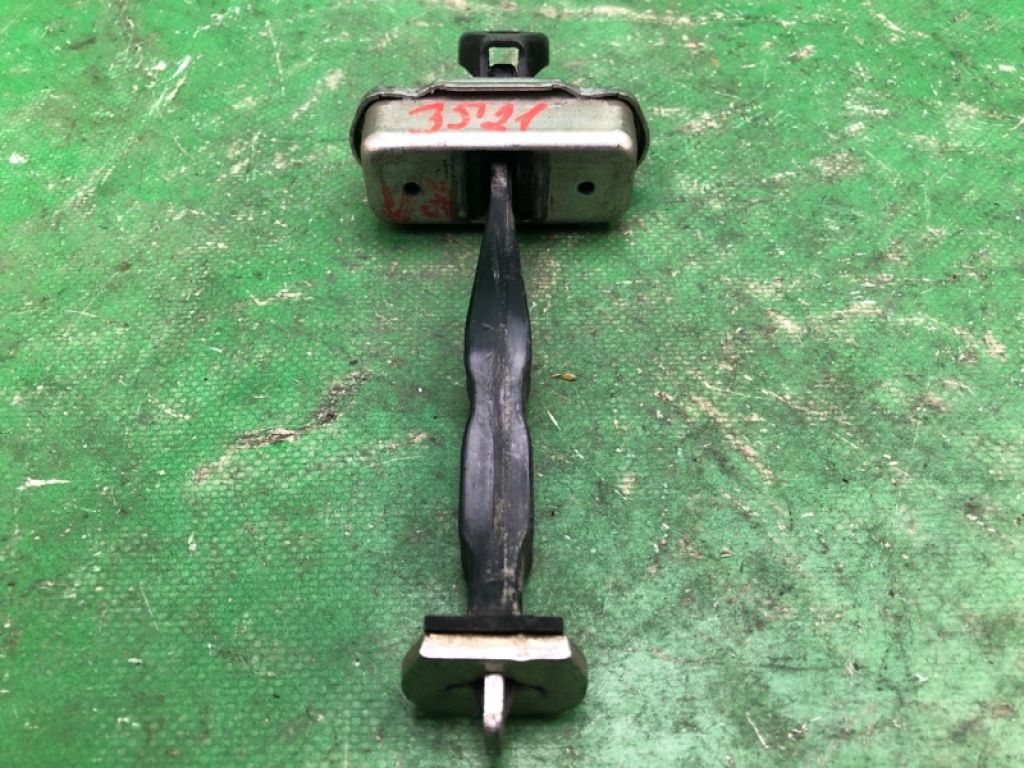 82430-3JA0A | Ограничитель двери задн. NISSAN PATHFINDER R52 12-21 - Фото 4