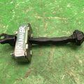 68630-60120 | Обмежувач дверей задн. TOYOTA 4RUNNER 10-16 - Прев'ю 2