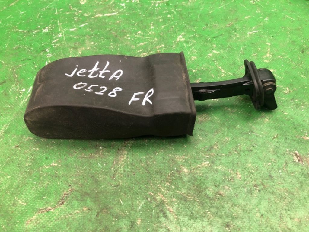 5C6 837 249 | Обмежувач дверей передн. VOLKSWAGEN JETTA USA 10-17