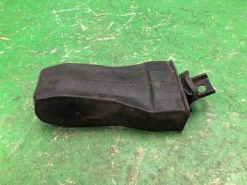 Обмежувач дверей задн. VOLKSWAGEN JETTA USA 10-17