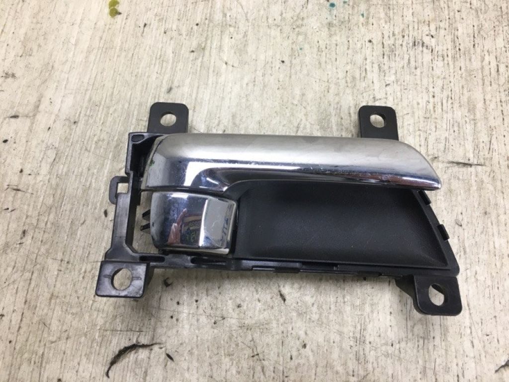 82620-1U000 | Ручка двери внутренняя прав. KIA SORENTO XM 09-14