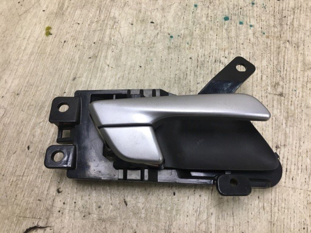 82620-C1000PGB | Ручка дверей внутрішня прав. HYUNDAI SONATA LF 2014-