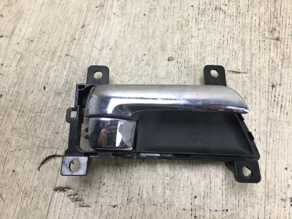 82620-1U000 | Ручка двери внутренняя прав. KIA SORENTO XM 09-14