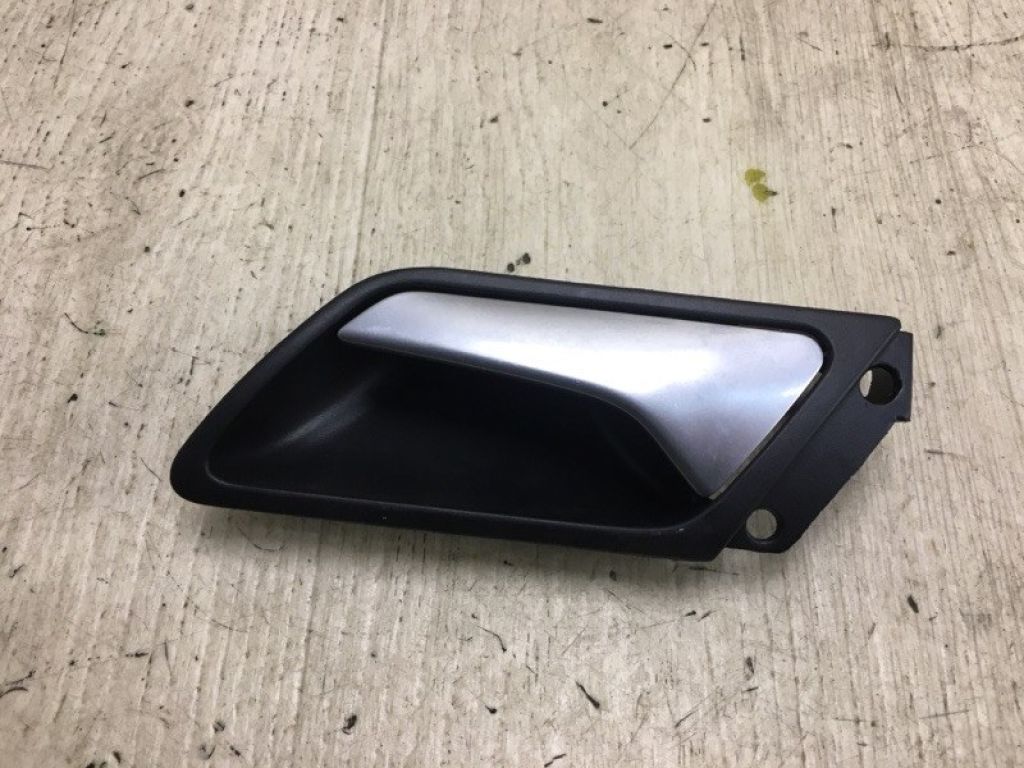 5C6 839 114 B ZNX | Ручка дверей внутрішня задн. прав. VOLKSWAGEN JETTA USA 10-17 - Фото 2