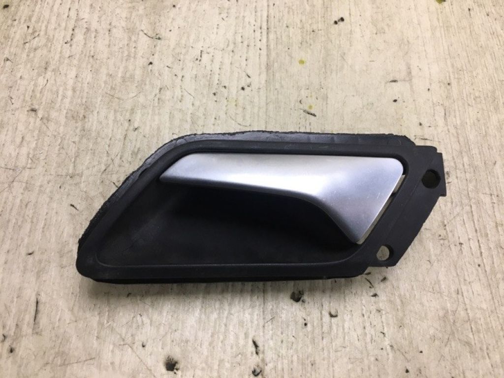 5C6 839 113 A | Ручка двери внутренняя задн. лев. VOLKSWAGEN JETTA USA 10-17