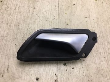Ручка двери внутренняя задн. лев. VOLKSWAGEN JETTA USA 10-17