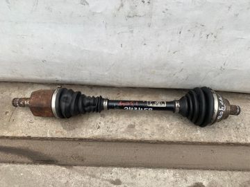 Привод передний лев. VOLKSWAGEN JETTA USA 10-17