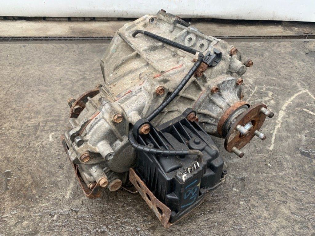 Раздаточная коробка TOYOTA SEQUOIA 01-07 - Фото 7