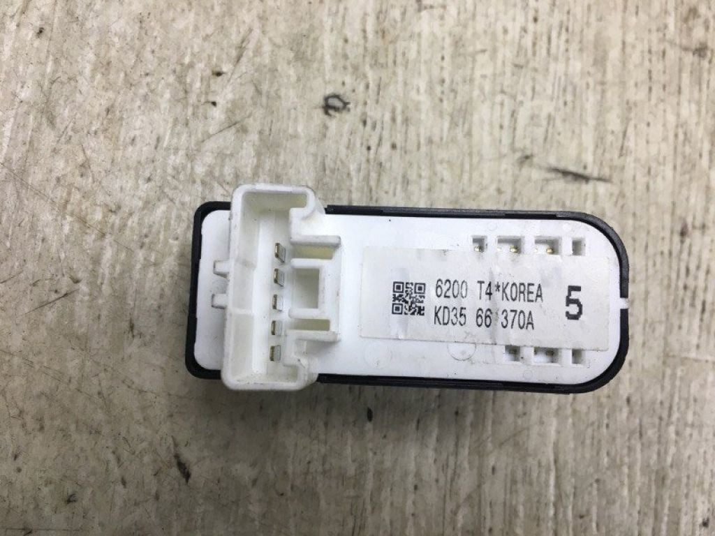 KD35-66-370 | Кнопка стеклоподъемника MAZDA 3 BM 13-19 - Фото 3