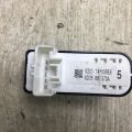 KD35-66-370 | Кнопка стеклоподъемника MAZDA 3 BM 13-19 - Превью 3