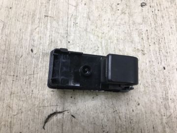 Кнопка стеклоподъемника MAZDA 3 BM 13-19