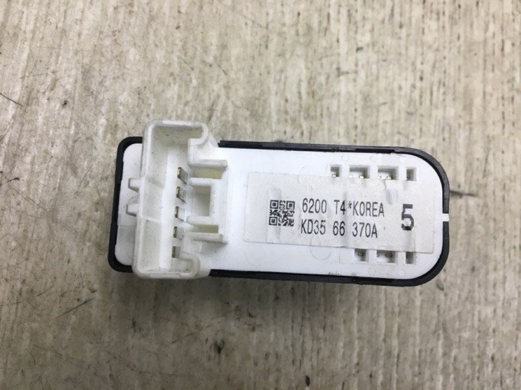 KD35-66-370 | Кнопка склопідіймача MAZDA 3 BM 13-19 - Фото 4