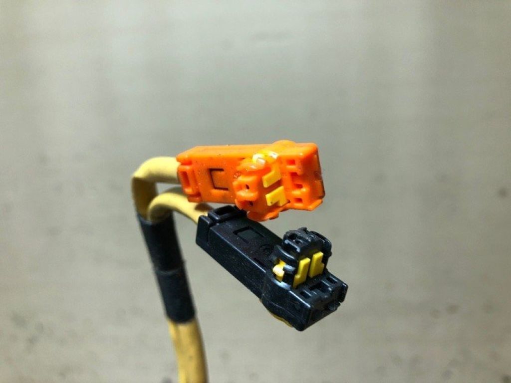 84306-06030 | Шлейф Airbag TOYOTA CAMRY 30 02-06 - Фото 2