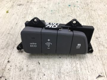 Блок кнопок торпедо лев. HYUNDAI ELANTRA MD 10-15