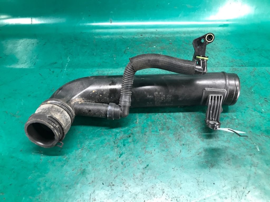 5C0 129 654 | патрубок повітряного фільтра VOLKSWAGEN PASSAT B8 14-