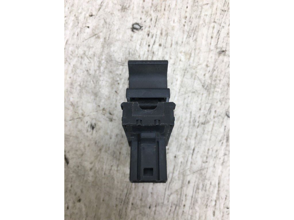 7L6 959 855 B | Кнопка стеклоподъемника задн. VOLKSWAGEN JETTA USA 10-17 - Фото 3