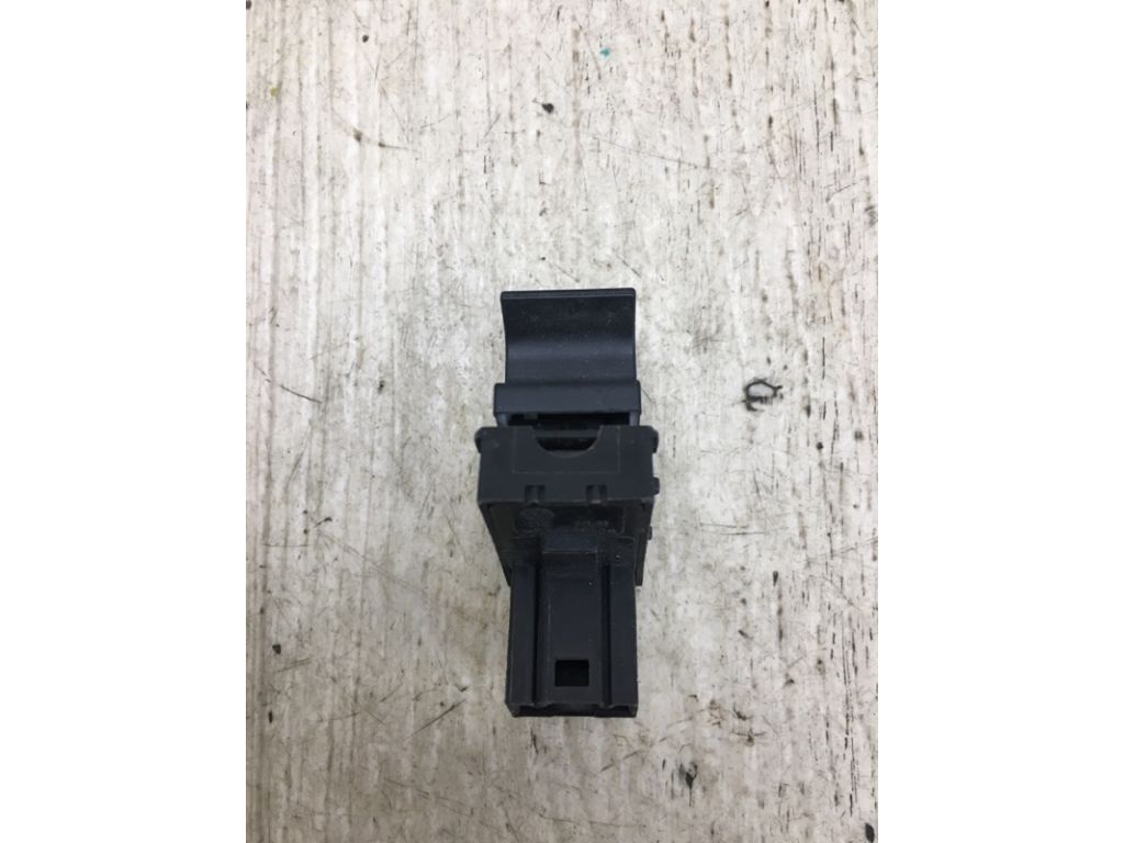 7L6 959 855 B | Кнопка склопідіймача задн. VOLKSWAGEN JETTA USA 10-17 - Фото 2