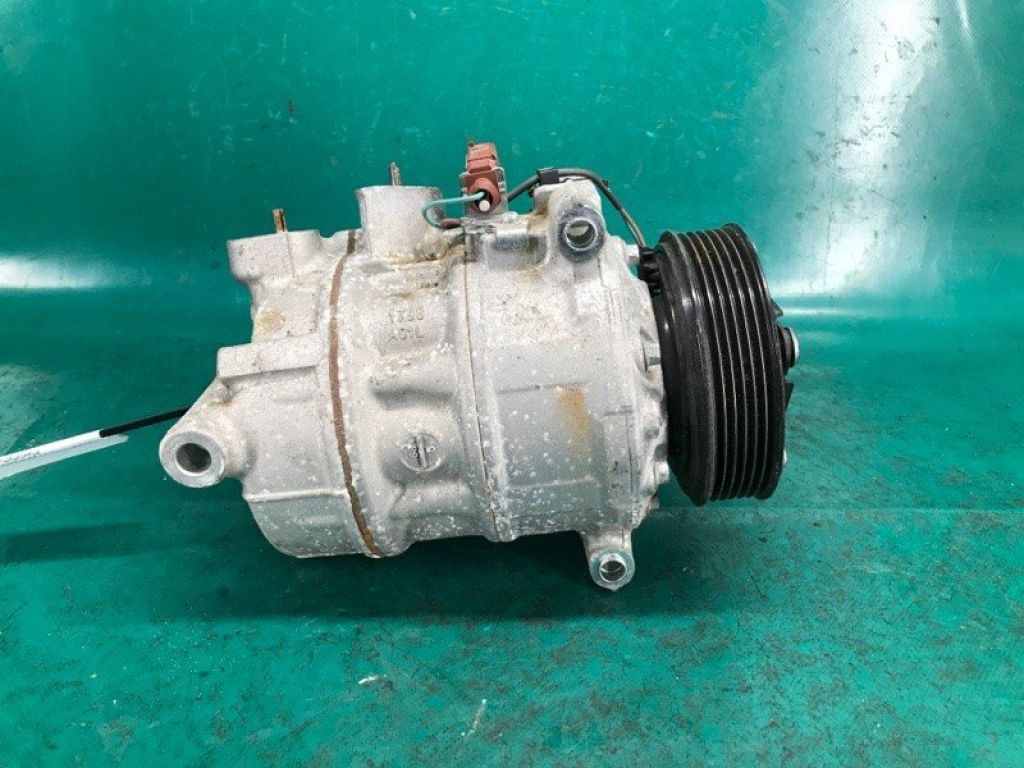 7N0 816 803 E | Компрессор кондиционера VOLKSWAGEN PASSAT B8 14- - Фото 3