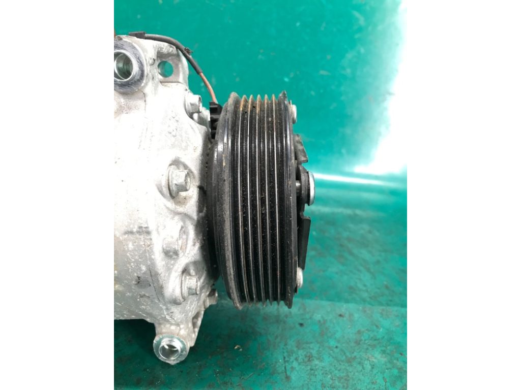 7N0 816 803 E | Компрессор кондиционера VOLKSWAGEN PASSAT B8 14- - Фото 4