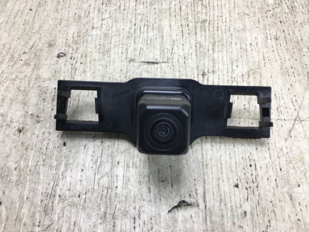 86790-06040 | Камера заднего вида TOYOTA CAMRY 55 14-17