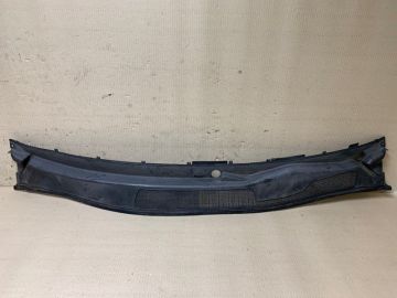 Пластик под лобовое стекло / Жабо TOYOTA HIGHLANDER 01-07