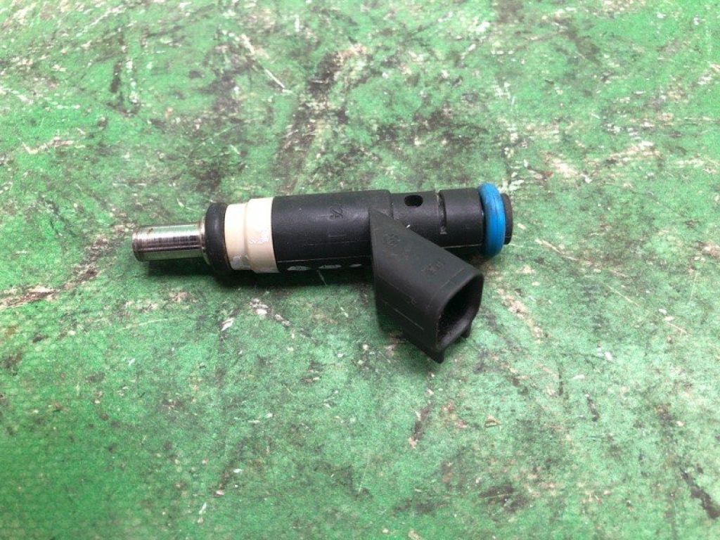 4891577AC | Форсунка топливная JEEP COMPASS 06-16 - Фото 2