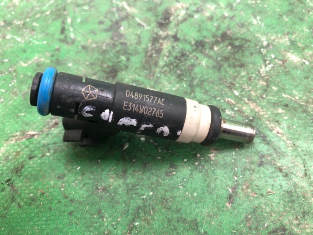 4891577AC | Форсунка топливная JEEP COMPASS 06-16 - Фото 4