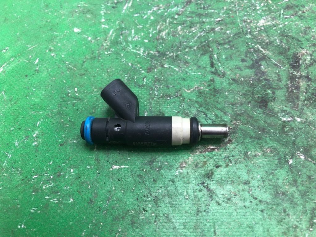 RL891577AC | Форсунка топливная JEEP COMPASS 06-16 - Фото 2