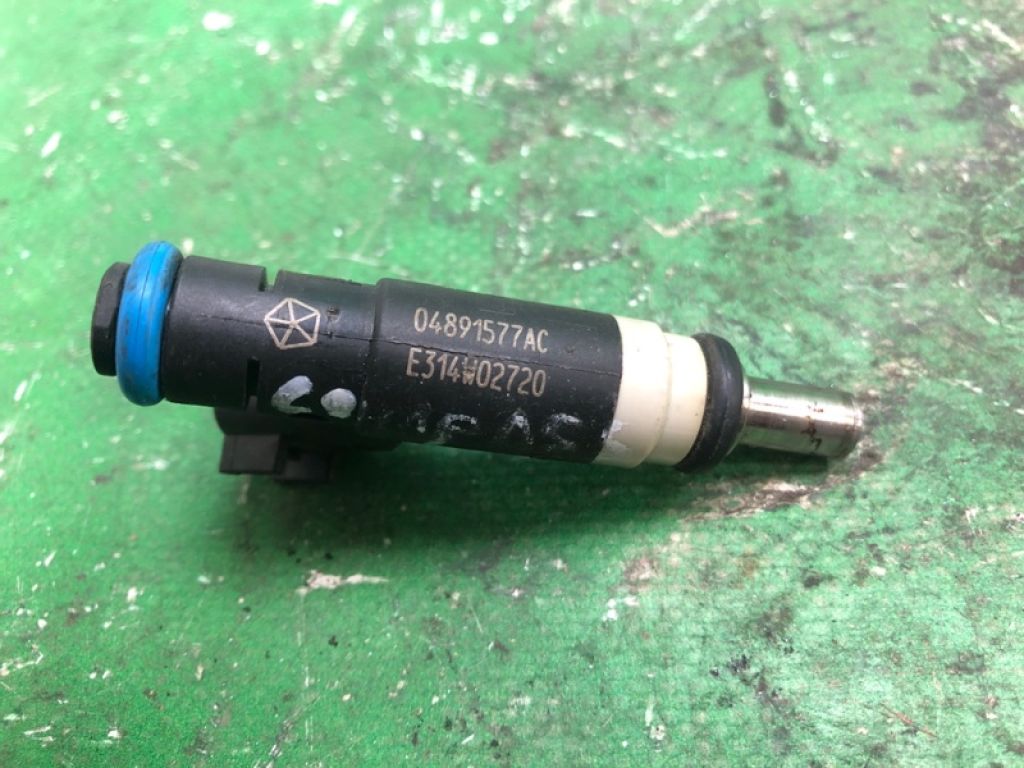 RL891577AC | Форсунка топливная JEEP COMPASS 06-16 - Фото 3