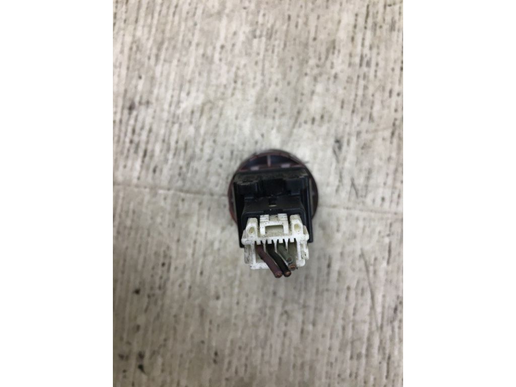 25290-1KA0A | Кнопка аварійної сигналізації NISSAN JUKE 10-19 - Фото 3