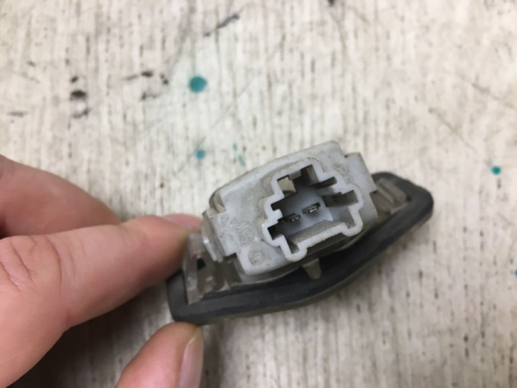 34106-SNB-013 | Підсвічування номера HONDA ACCORD CU8 / TSX 08-14 - Фото 4