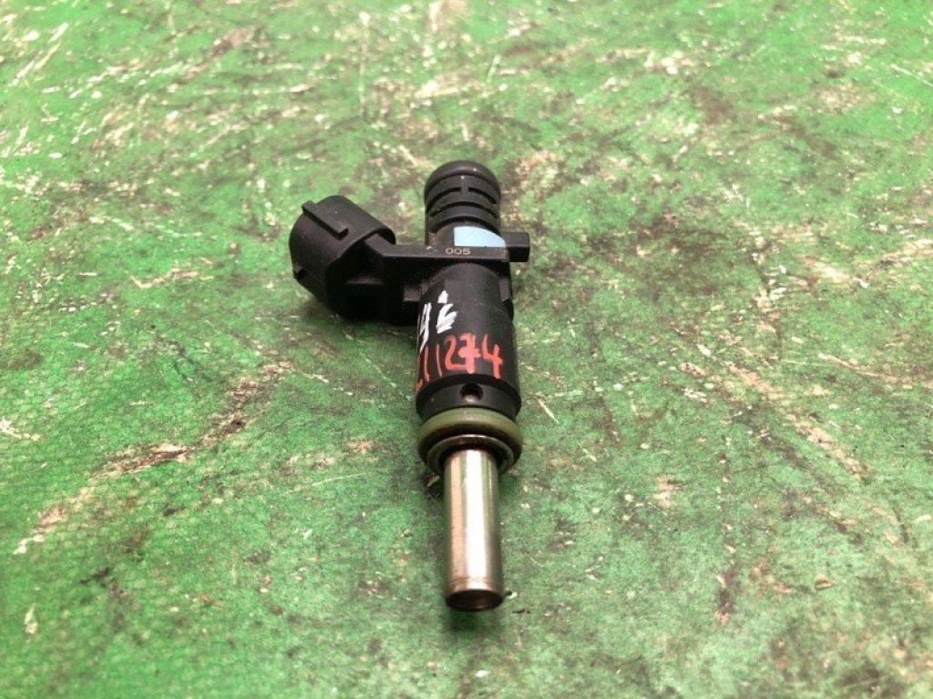 07K 906 031 C | Форсунка топливная VOLKSWAGEN JETTA USA 10-17