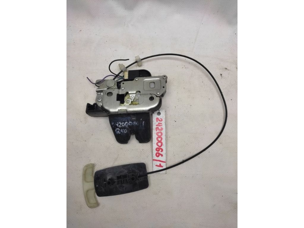 84631-JK600 | Замок кришки багажника INFINITI G25/G35/G37/Q40 06-14