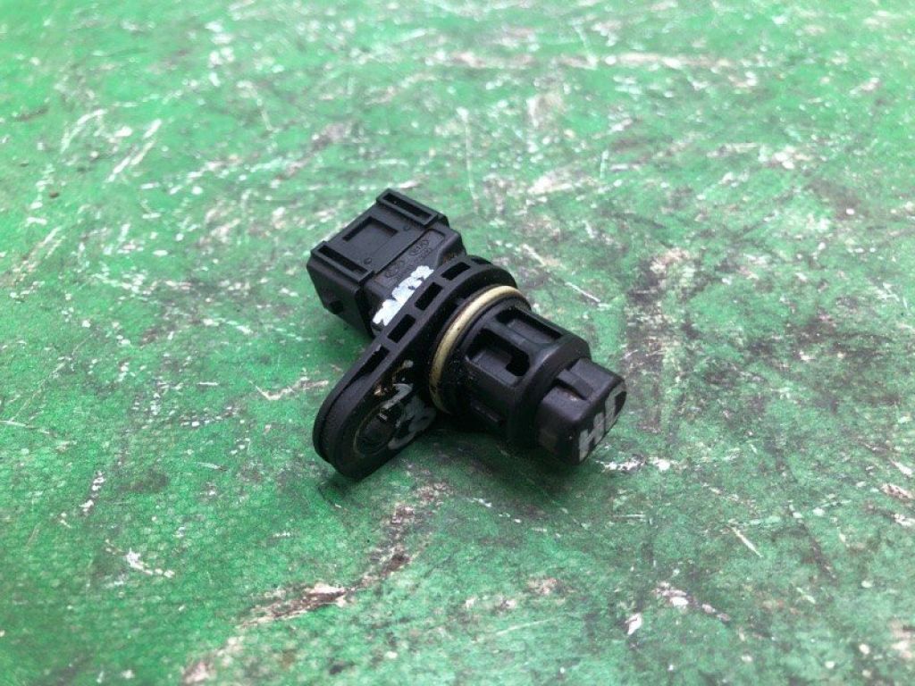 39180-23910 | Датчик положення колінвалу HYUNDAI ELANTRA HD 06-11