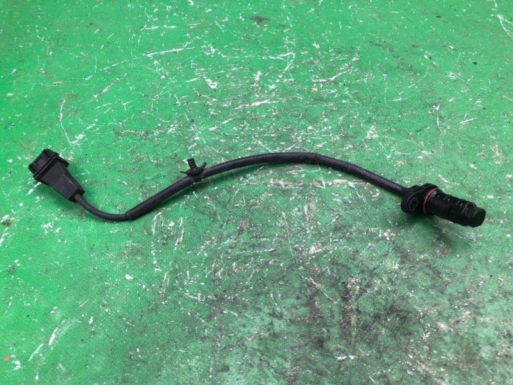 39180-25300 | Датчик положення колінвалу HYUNDAI SONATA YF 10-14