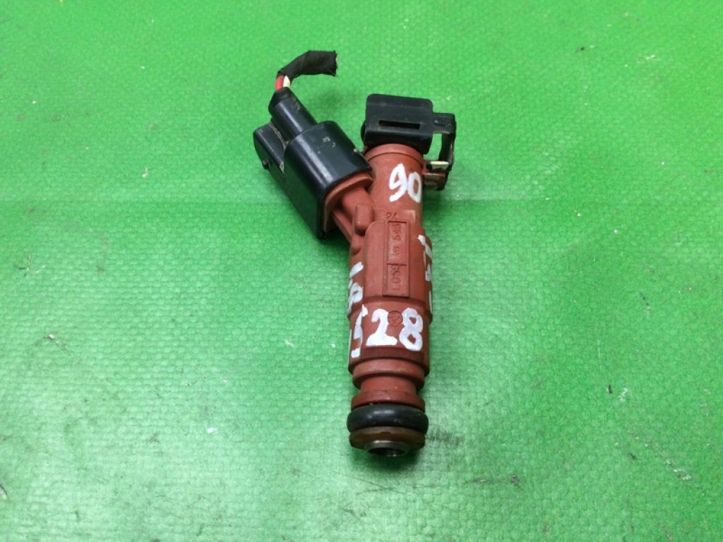 35310-2E000 | Форсунка топливная KIA FORTE YD 12- - Фото 2