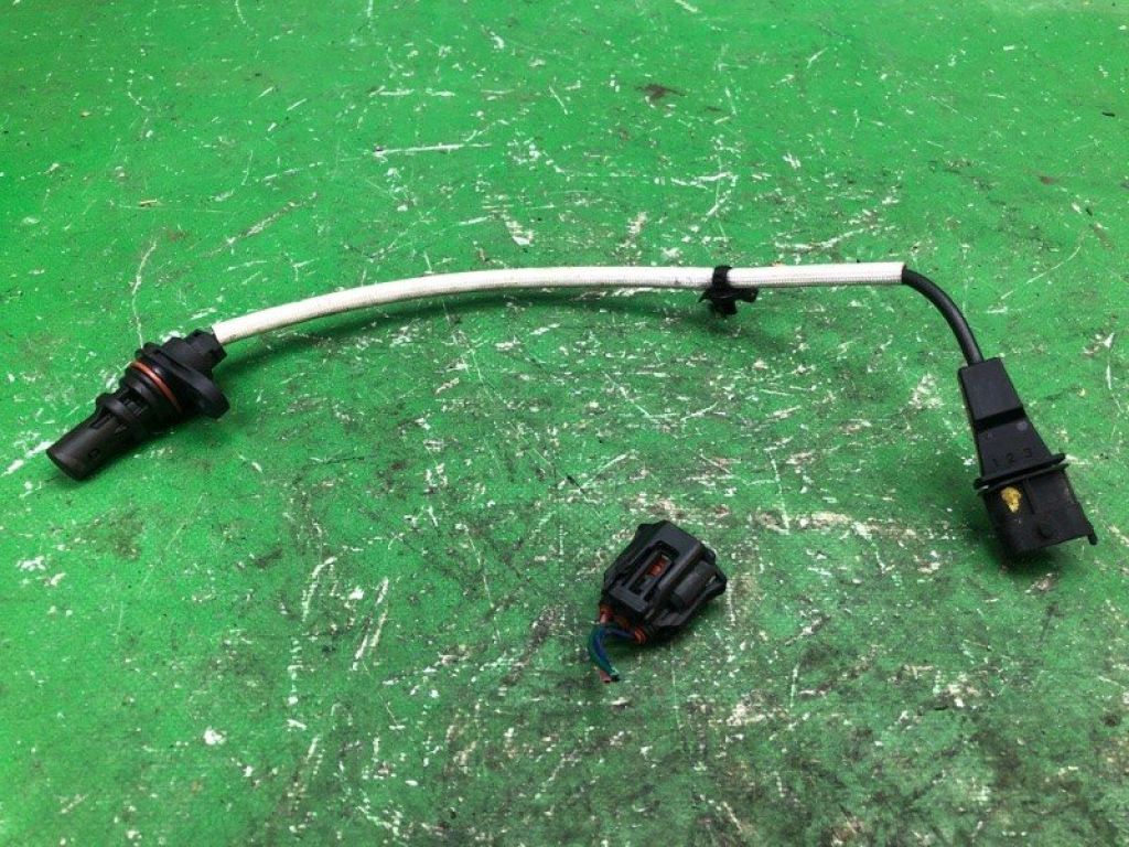 39180-2G000 | Датчик положення колінвалу KIA SORENTO UM 14-