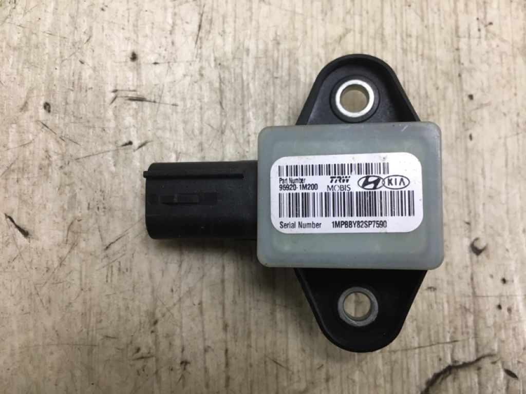 95920-1M200 | Датчик удару KIA FORTE/CERATO TD 08-13