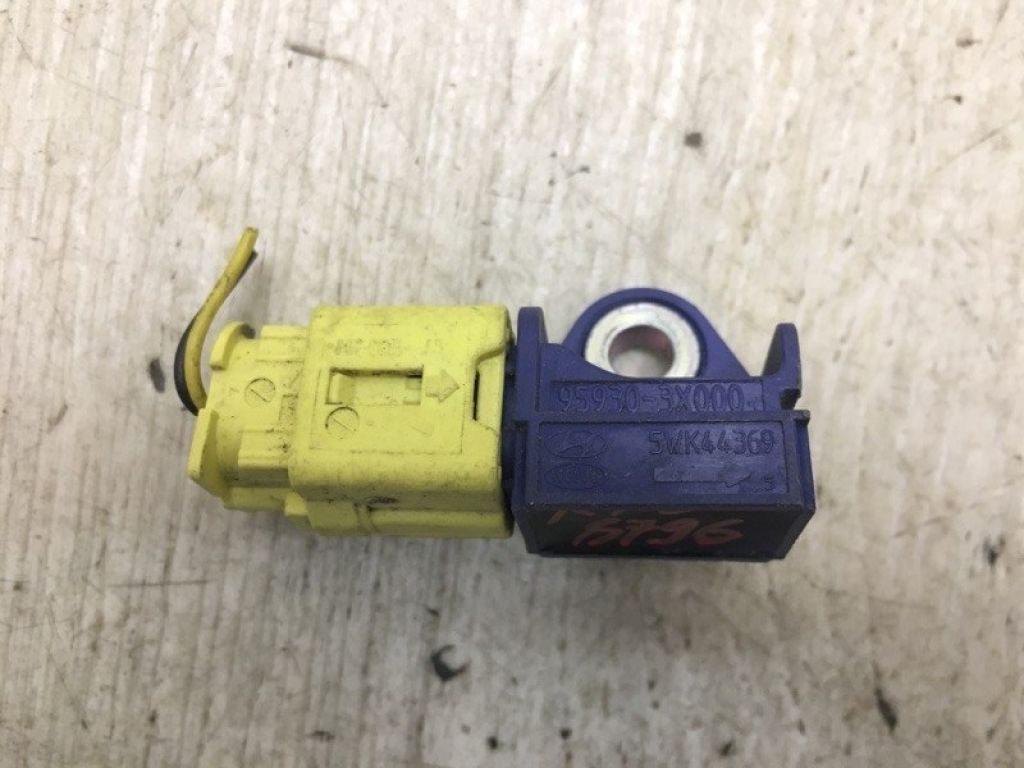 95920-3X000 | Датчик удару передн. KIA RIO UB 2011-2017