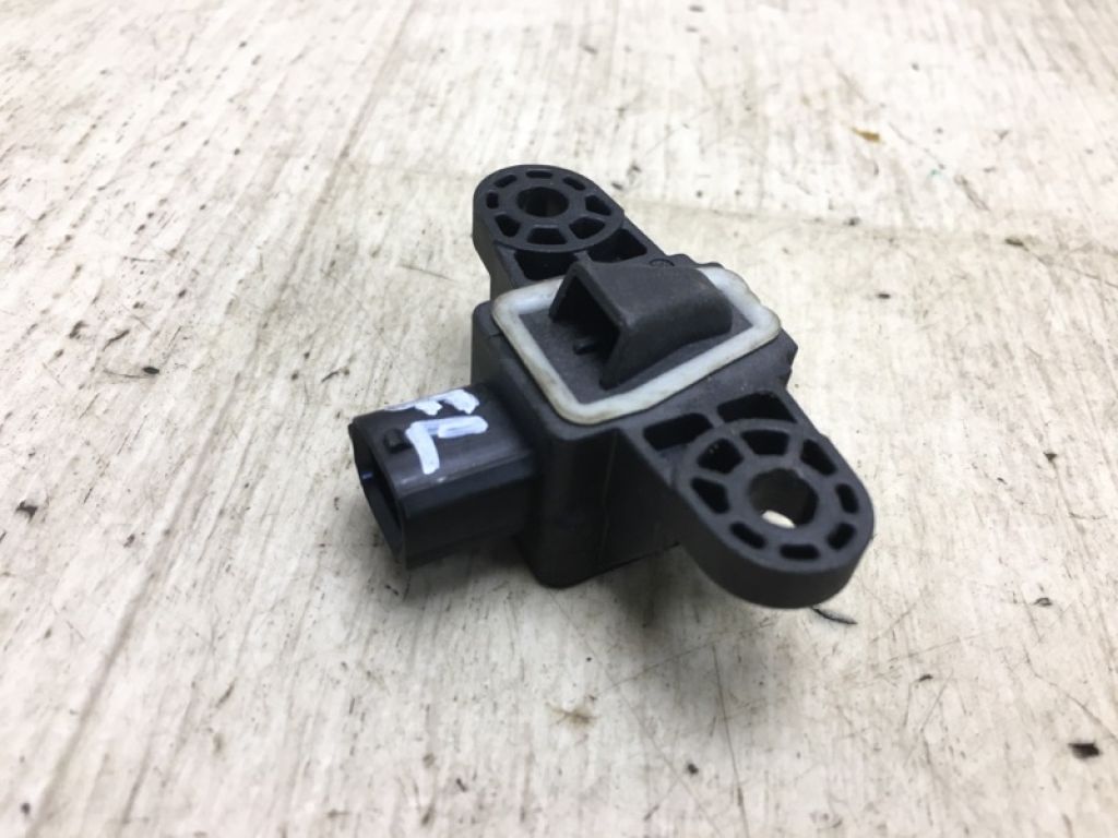 95920-F2100 | Датчик удару HYUNDAI ELANTRA AD 16-