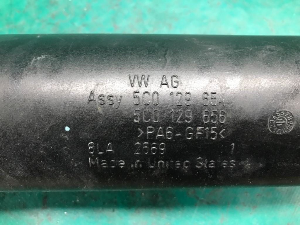 5C0 129 654 | патрубок повітряного фільтра VOLKSWAGEN PASSAT B8 14- - Фото 6