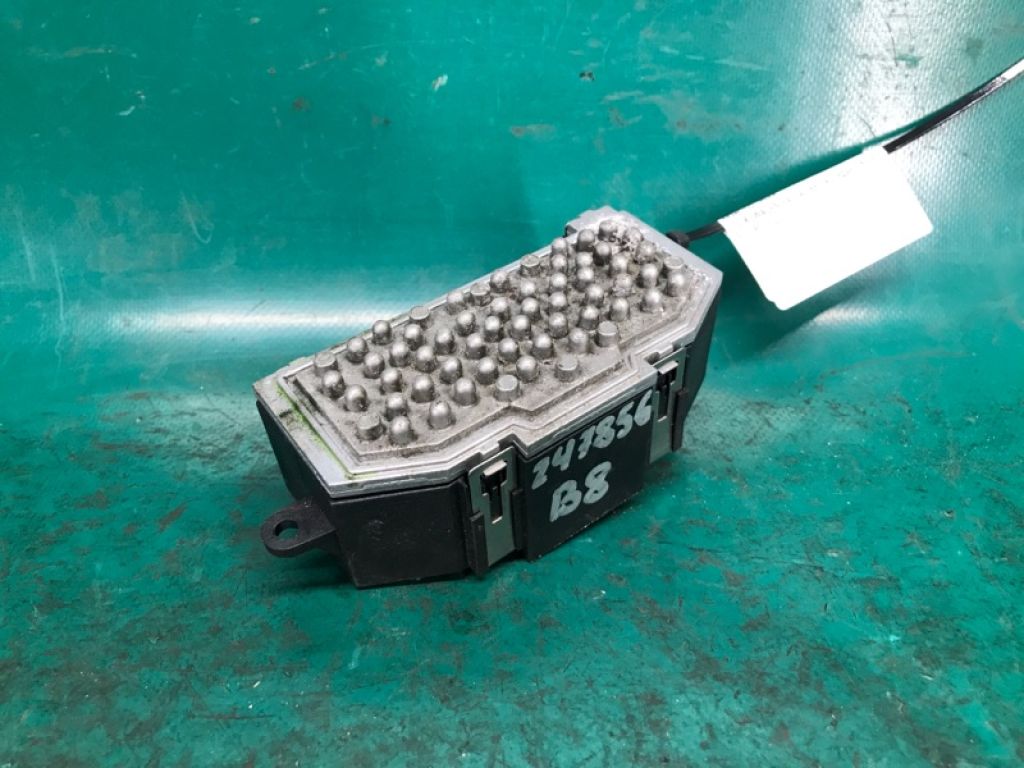 3C0 907 521 G | Резистор пічки VOLKSWAGEN PASSAT B8 14-