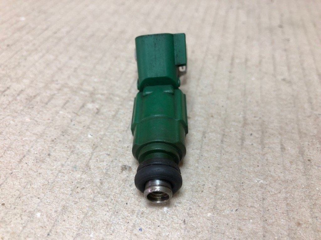 L361-13-250 | Форсунка паливна MAZDA 3 BK 03-08 - Фото 2