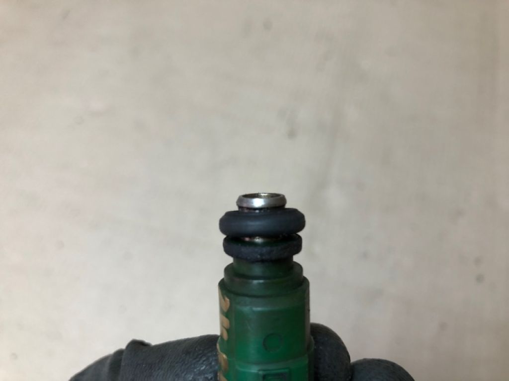 L361-13-250 | Форсунка паливна MAZDA 3 BK 03-08 - Фото 6