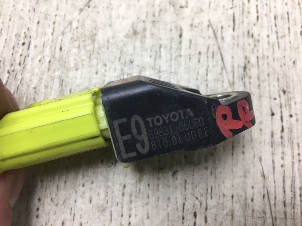 89831-06060 | Датчик удара TOYOTA CAMRY 55 14-17 - Фото 3